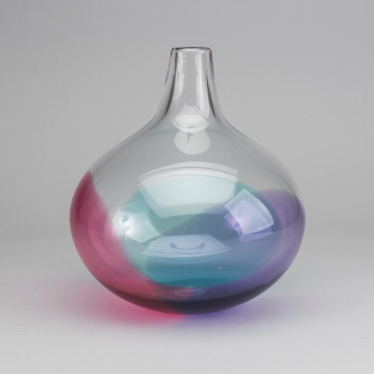 ERIKA LAGERBIELKE, a signed and numbered Orrefors glass vase, 2004.