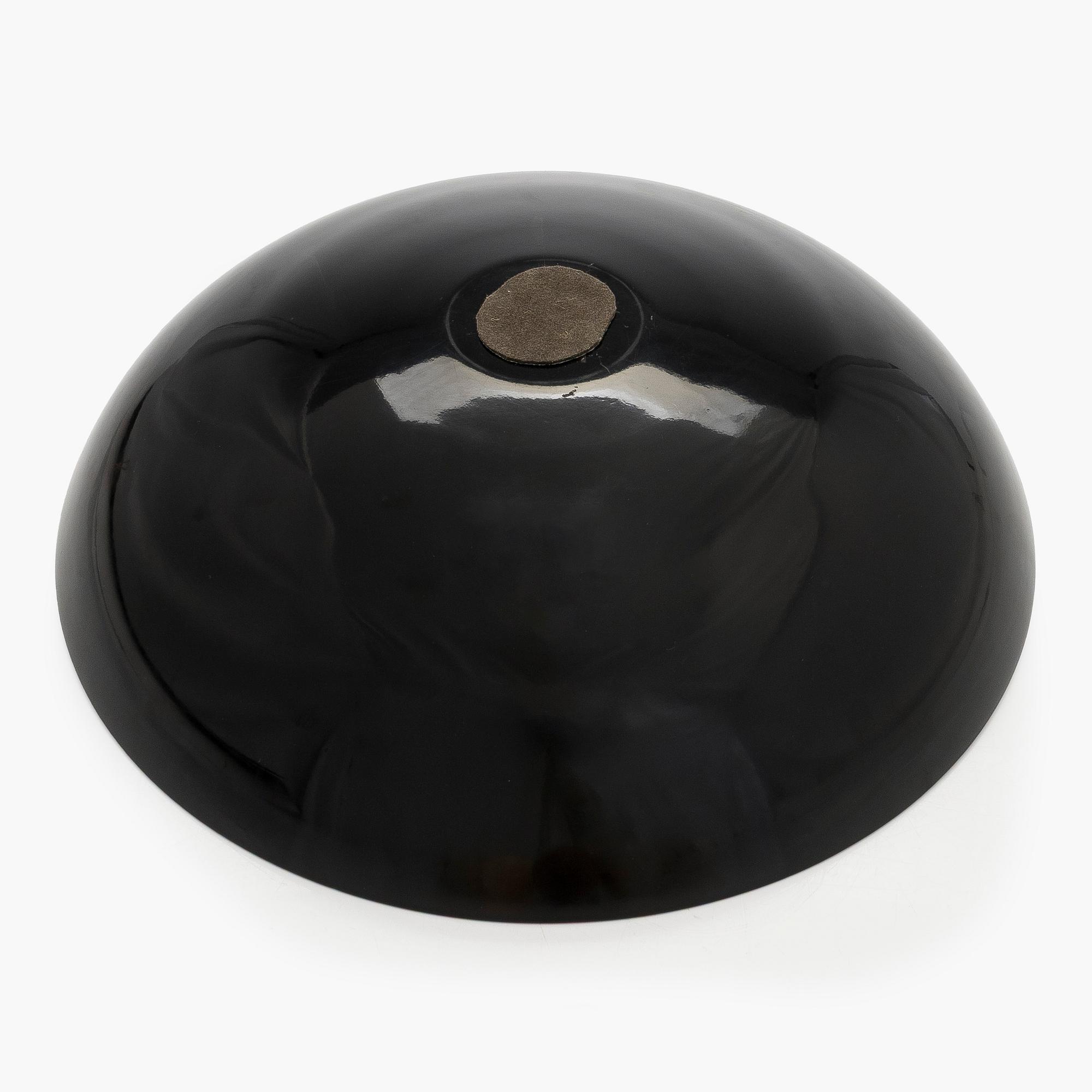 Bowl with a decorative stone eggs, late 20th century.