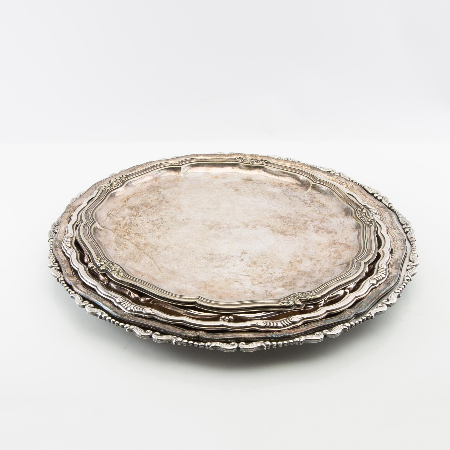 Brickor/Uppläggningsfat 5 st nysilver 1900-talets första hälft.