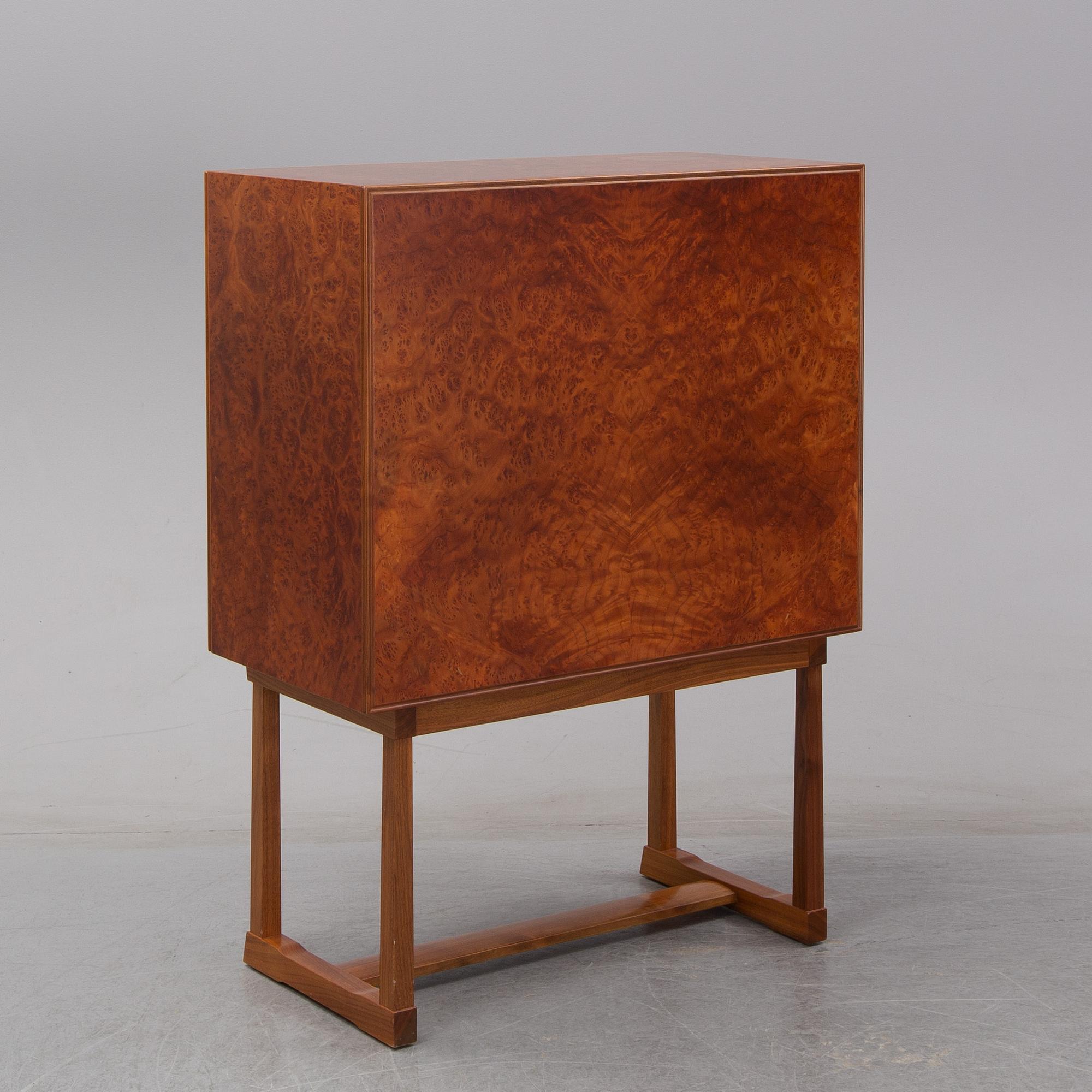 Josef Frank, a 'Nationalmuseiskåpet' cabinet, circa 1990.