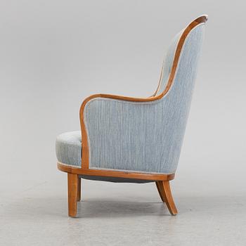 An 'Advokaten' easy chair by Carl Malmsten for OH Sjögren, second half of the 20th Century.