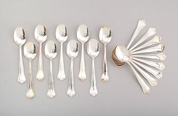 KAFFESKEDAR, 18 st, silver, "Symfoni", Mema, 1900-talets andra hälft, vikt ca 240 g.