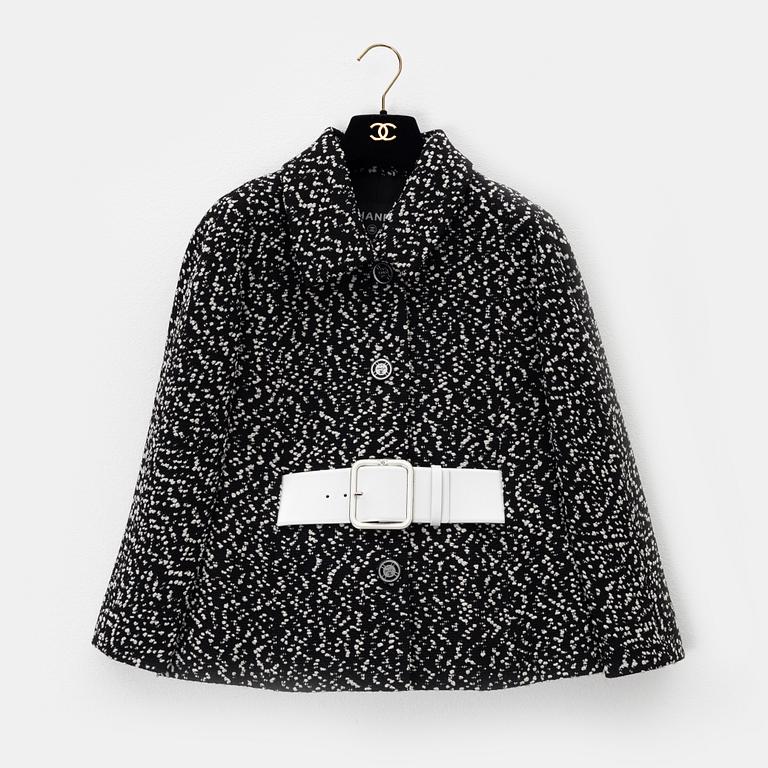 Chanel, a wool bouclé jacket, size 34.