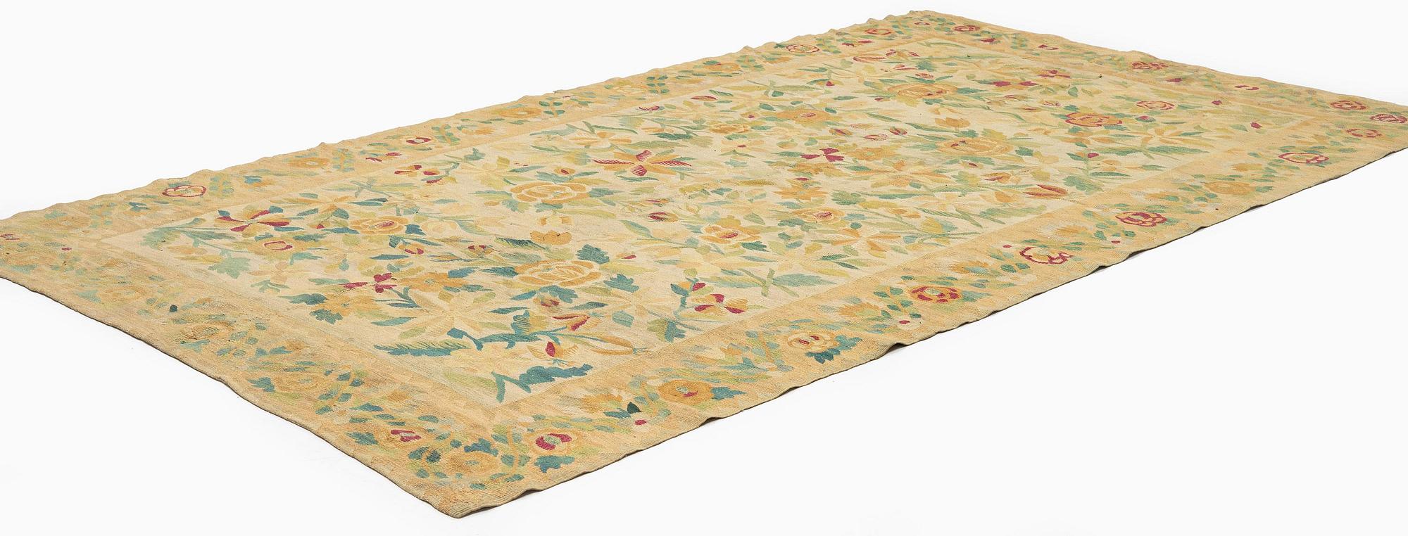 An Antique Bessarabian kilim, c. 270 x 184 cm.