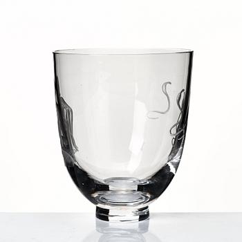 Vicke Lindstrand, an engraved glass vase, Orrefors, Sweden 1935, model 1446.