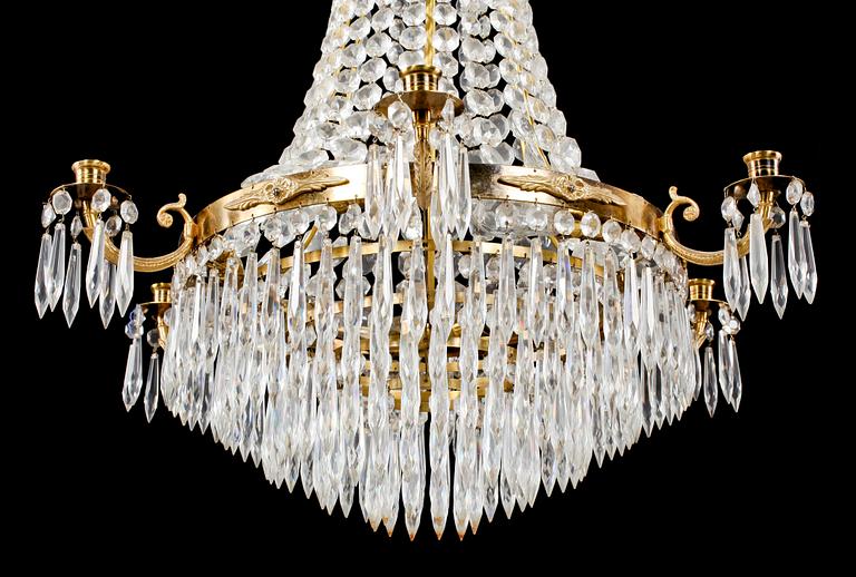 LJUSKRONA, gustaviansk stil, 1900-talets andra hälft. Höjd ca 70 cm.