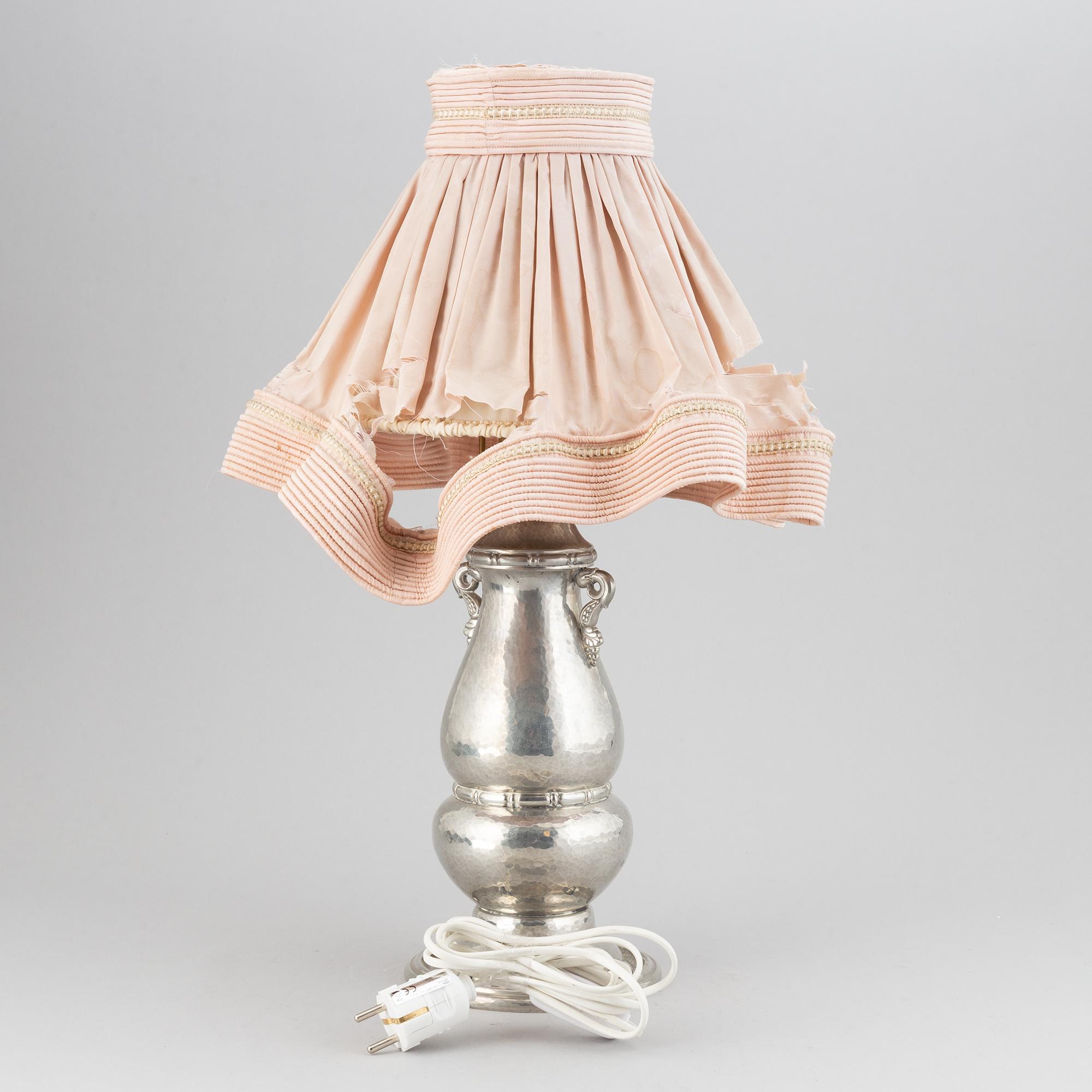 A pewter table lamp from Gerotin, Holland/Denmark, first half of the 20th-century.