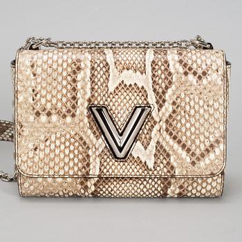LOUIS VUITTON, "Twist MM shoulder bag" 2015.
