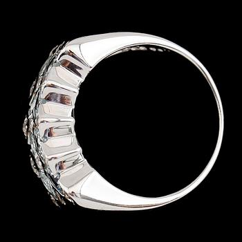 RING, sterlingsilver, akvamariner och safirer. Vikt ca 7,2 g.