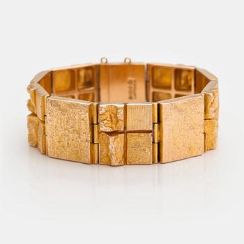 Björn Weckström, "Quadrate forms" a 14K gold bracelet. Lapponia 1974.