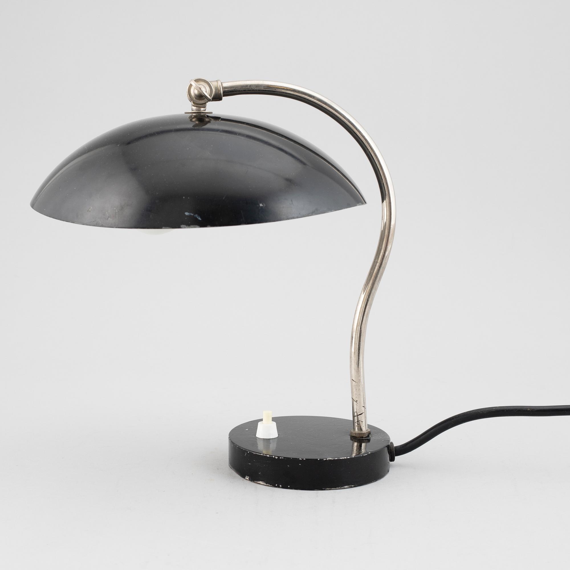 BORDSLAMPA, funkis, 1900-talets första hälft.