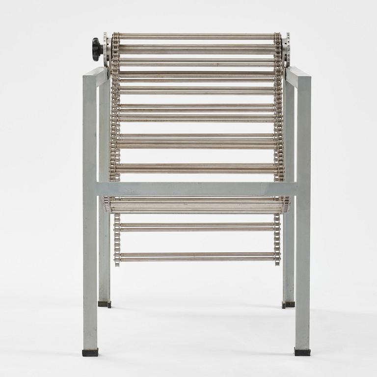 Paolo Pallucco, & Mireille Rivier, fåtölj, "Barba D'Argento", Pallucco, Italien, efter 1986.