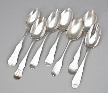 MATSKEDAR, 7 st, silver, olika mästare, bla Nils Dahl, Linköping 1760. 1700-1800-tal. Vikt ca 320 gram.