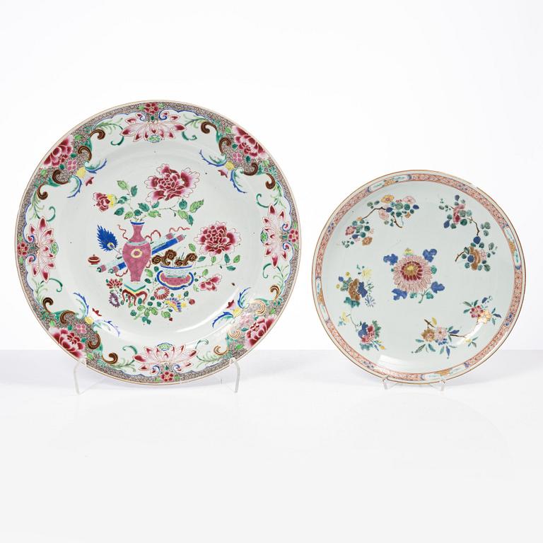 Two Famille Rose porcelain dishes, China, Qing dynasty, Yongcheng/Qianlong.