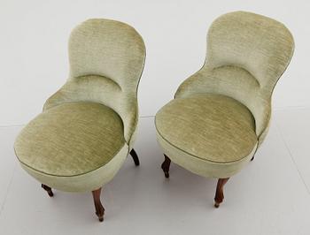 EMMAFÅTÖLJER, 1 par, rokokostil, 1900-talets första hälft.