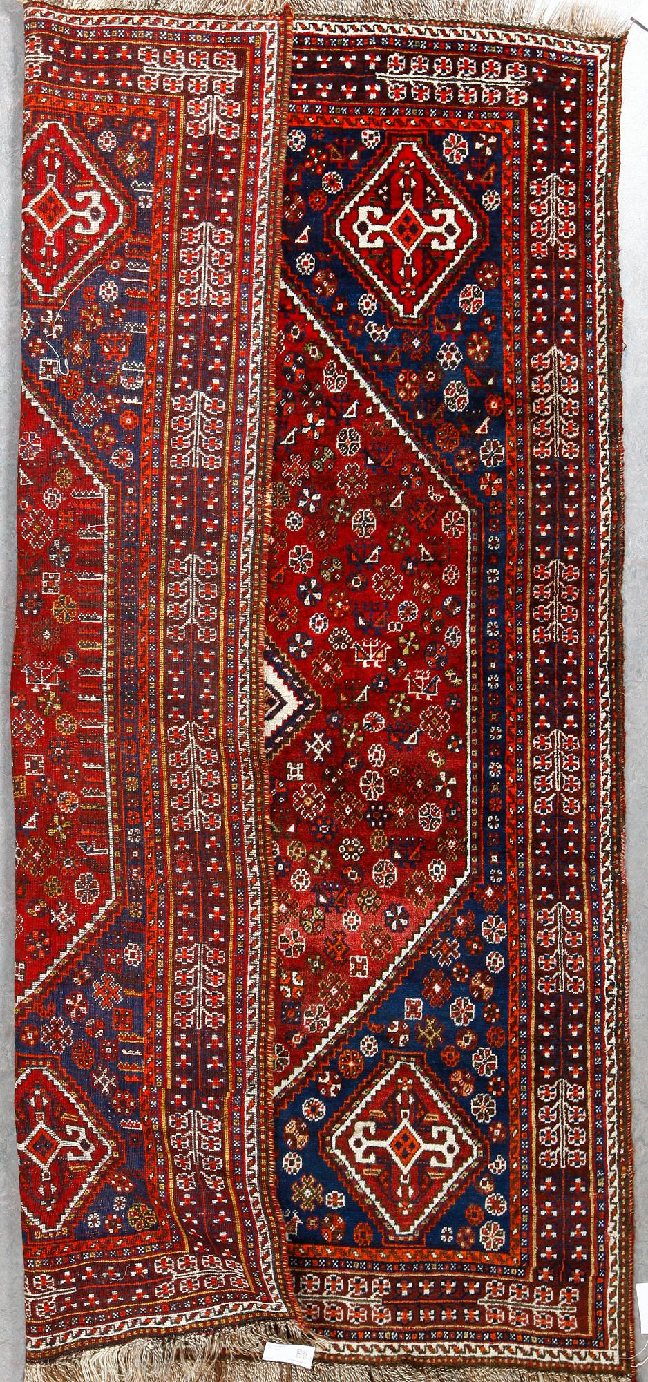 MATTA, semiantik/old Kashgai, ca 260x172 cm.