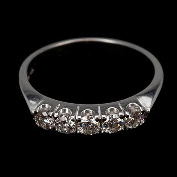 RING, vitguld 14K, diamanter tot. 0,50 ct. 2008. Vikt 4,1 g.