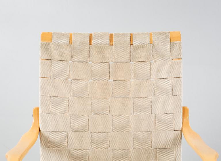 A easy chair by Bruno Mathsson, "Eva", Dux from the latter half of the 20th century.