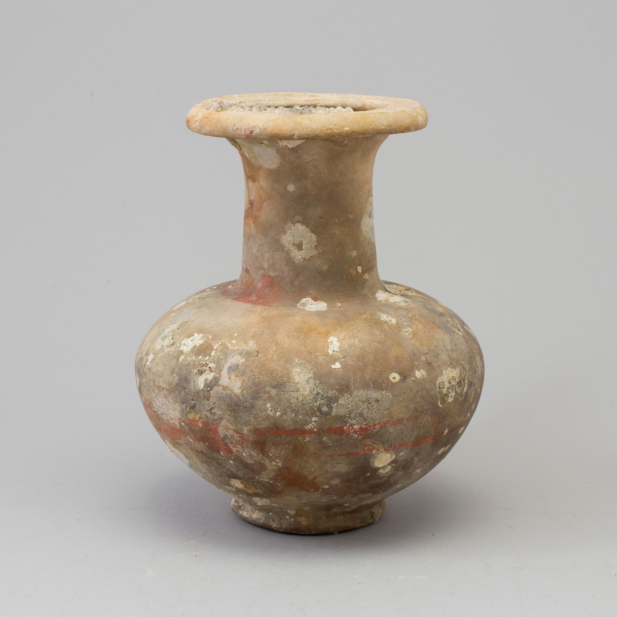 A Chinese kendi, Song/Yuan dynasty.