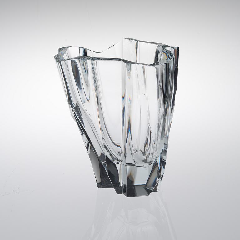 TAPIO WIRKKALA, VASE. Iceberg. Signed Tapio Wirkkala 3825.