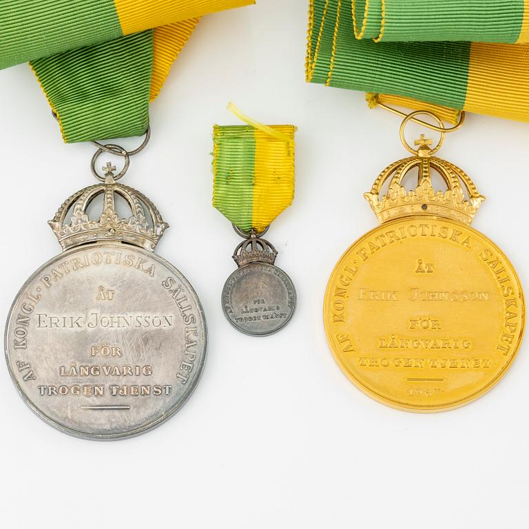 Gold medal and silver medal, Gustaf VI Adolf, Sweden, Royal Patriotic Society.