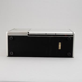 A T1000 radio, designed by Dieter Rams för Braun 1962.