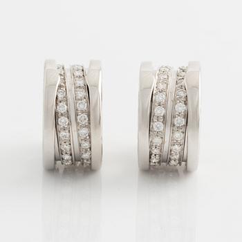 Bulgari, örhängen, "B Zero1", vitguld med briljantslipade diamanter.
