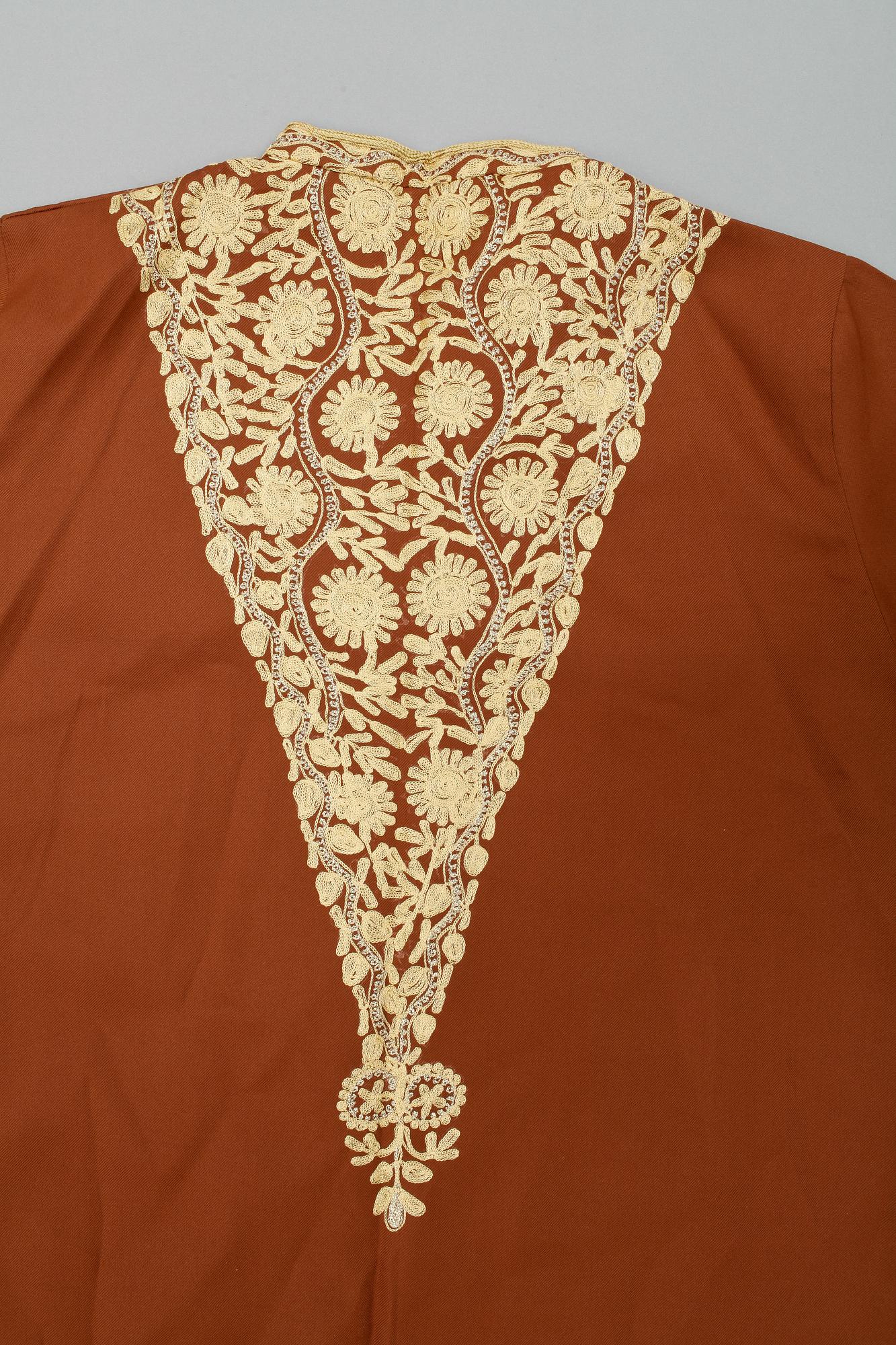 KAFTAN, mellanöstern, 1900-talets andra hälft.