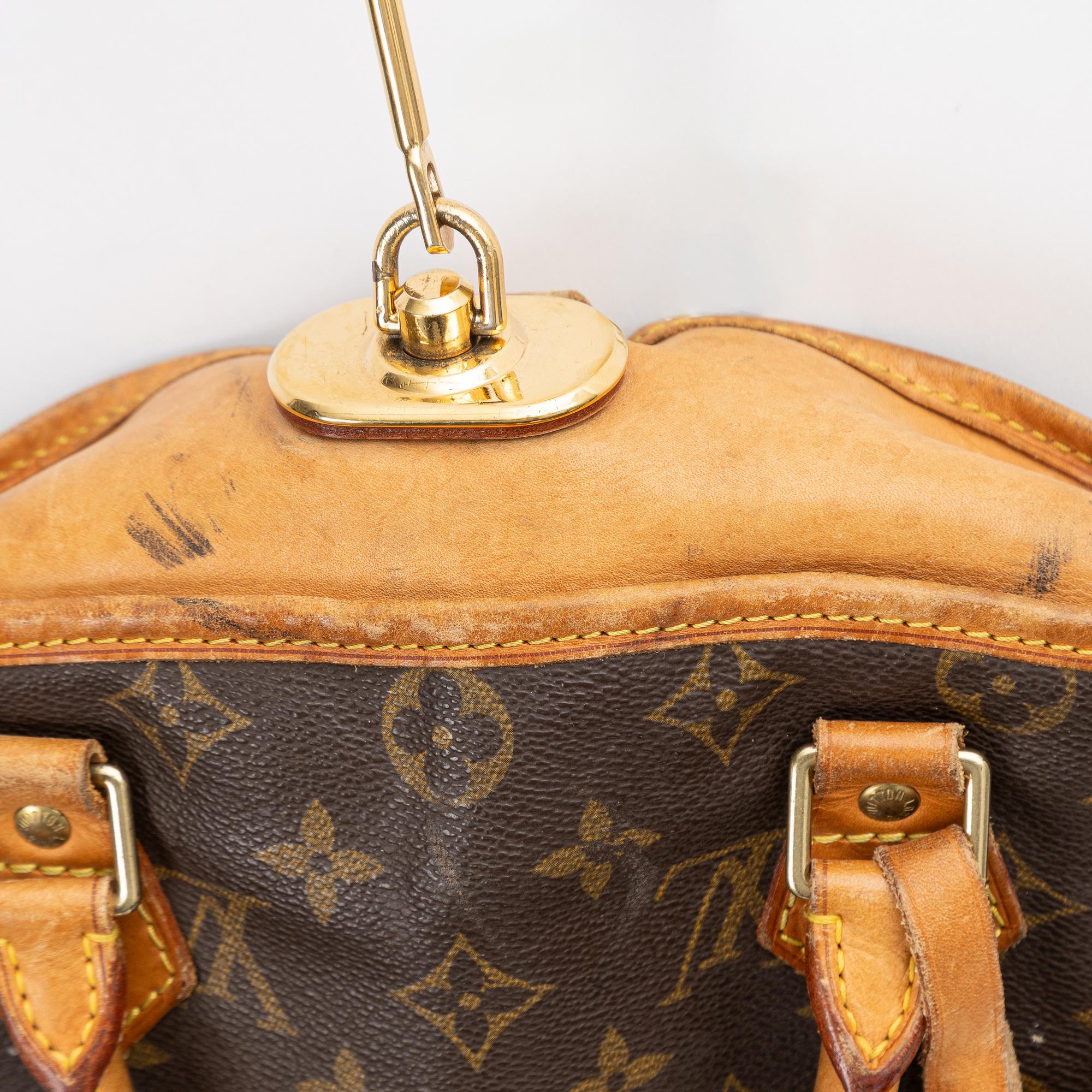 Louis Vuitton, Travel wardrobe, "Housse Porte-Habit", 1996.