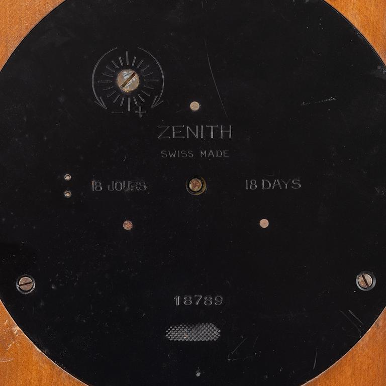 Väggur, Zenith, 18-dagarsverk, 1900-talets mitt.