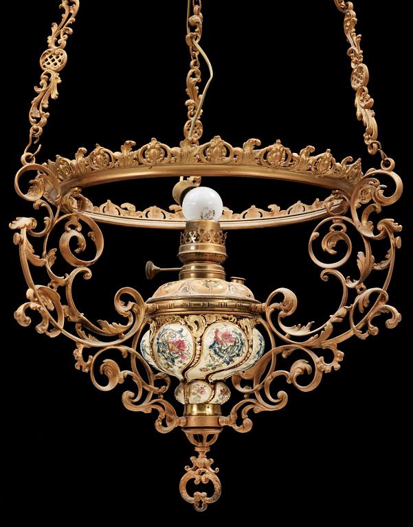 TAKKRONA, mässing samt majolika, Oscariansk, sent1800-tal. H 130.