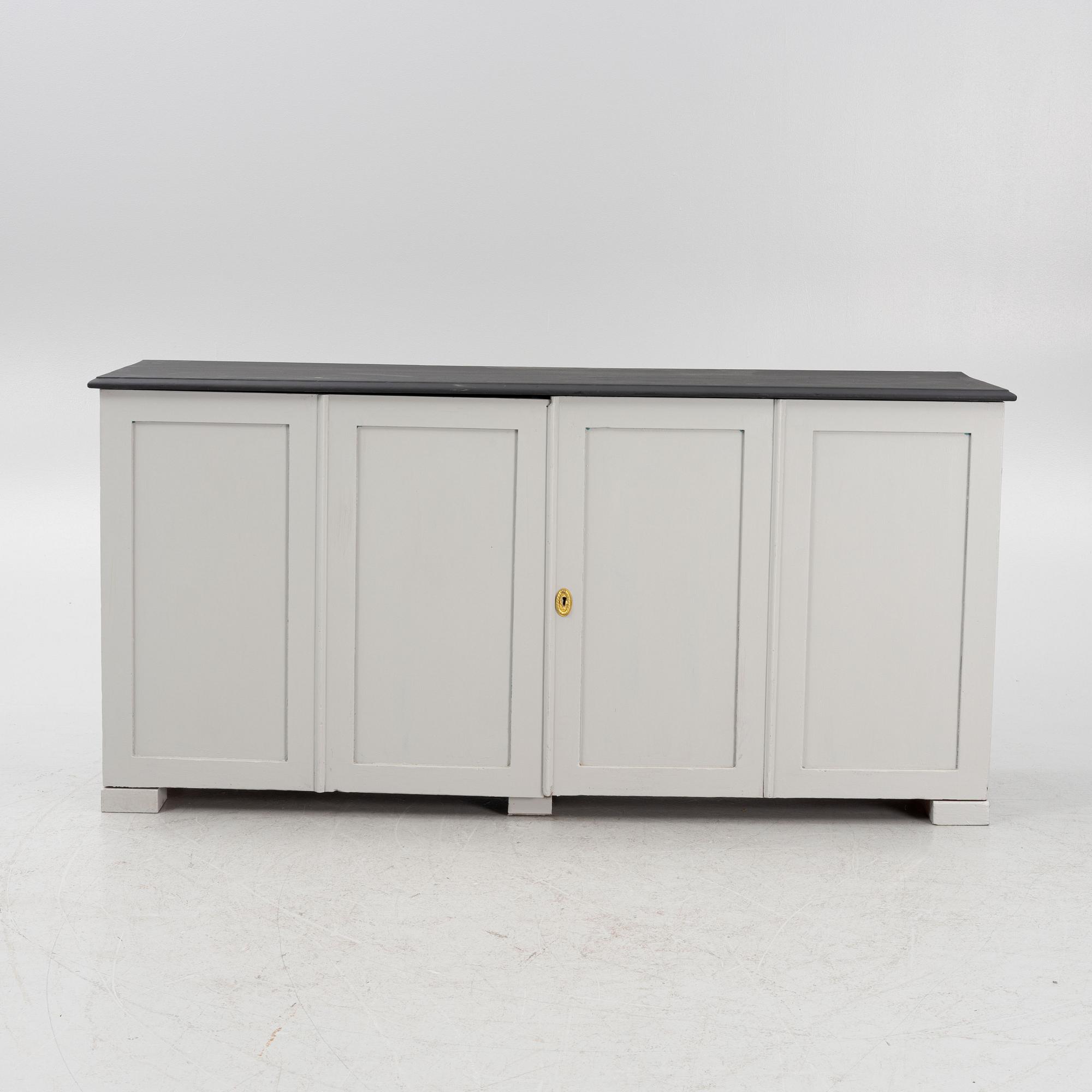 Skänk, omkring 1900.