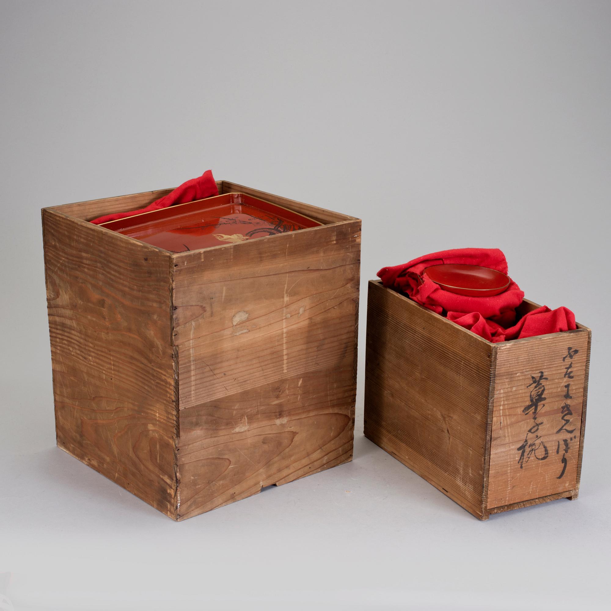 SERVISDELAR, lackarbete, Japan, 1900-talets mitt.