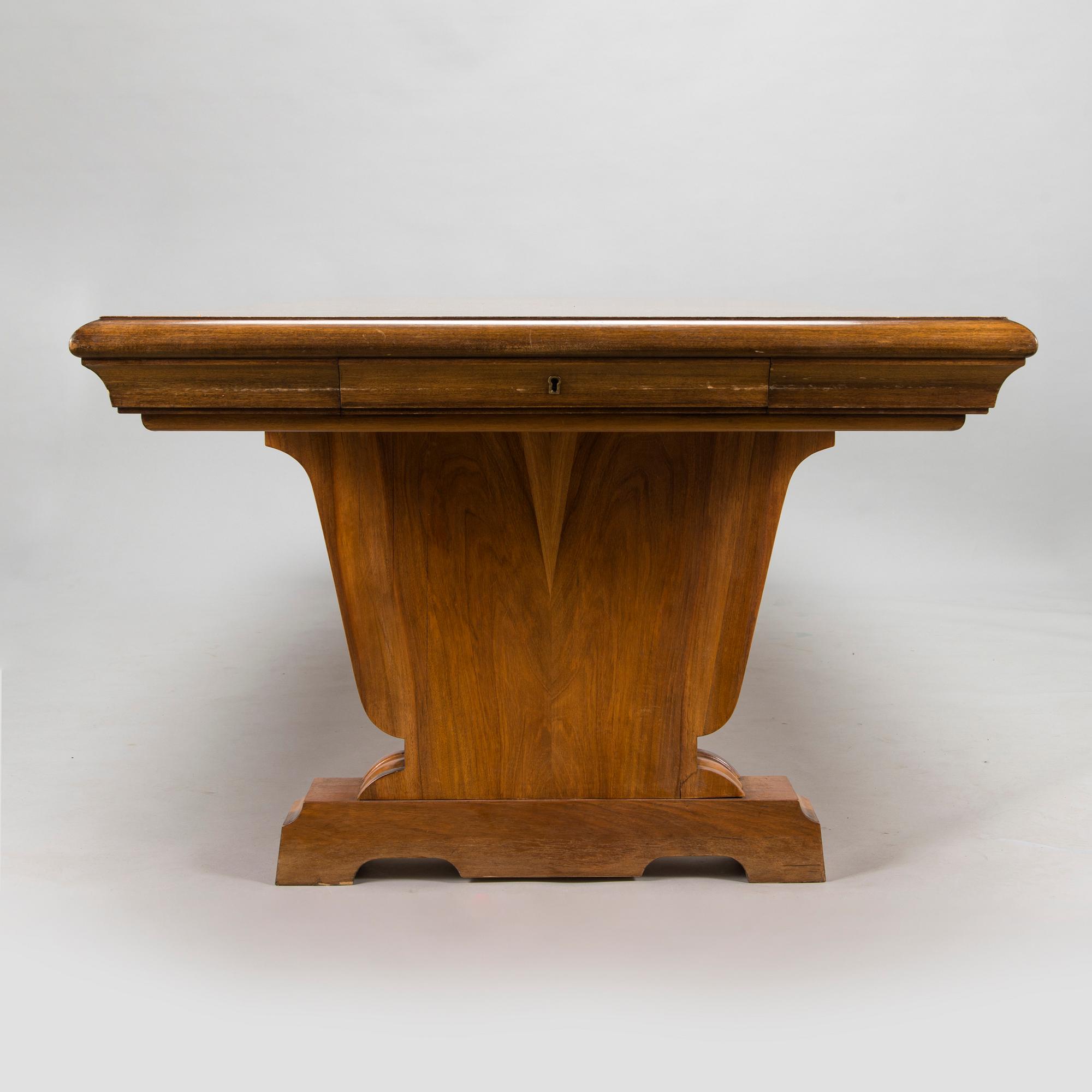 A 1920s conference table / dinner table.