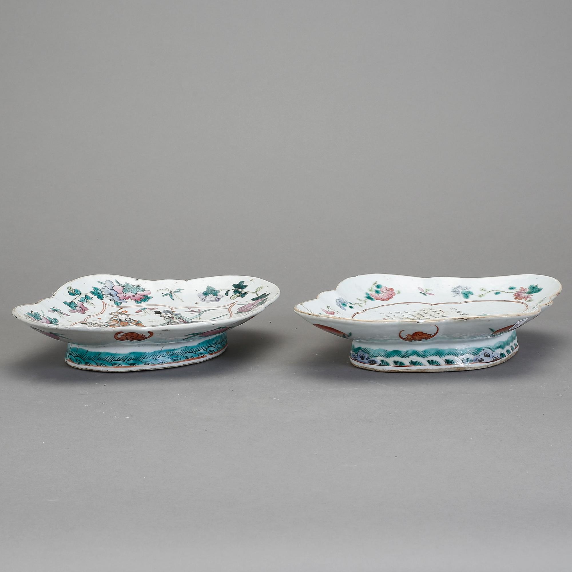 FAT, ett par snarlika, porslin, Kina, 1800-talets slut.