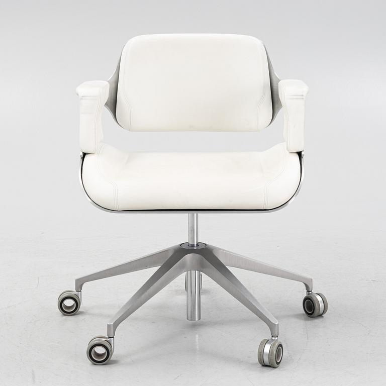 Hadi Teherani, a 'Silver 162S' desk chair, Interstuhl, Germany.