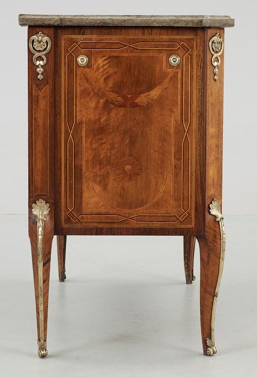 A Gustavian commode by Gottlieb Iwersson, signed and dated 1781, with the alliance crest of Lilliesvärd-Hummerhielm.