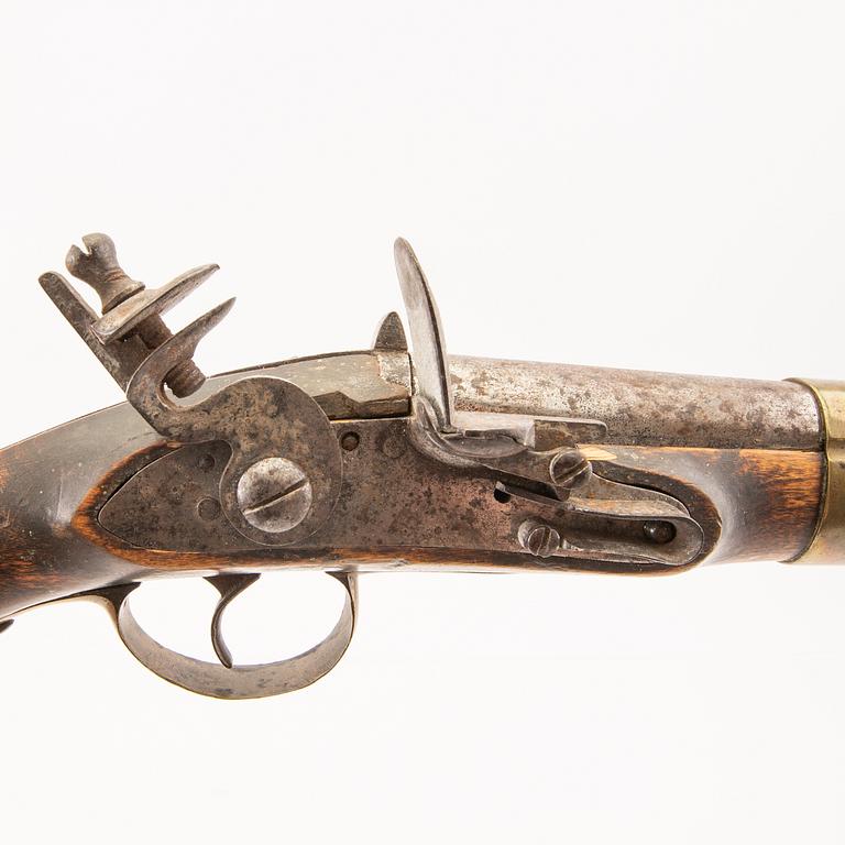 Flintlåspistol svensk, m/1807 studsare.