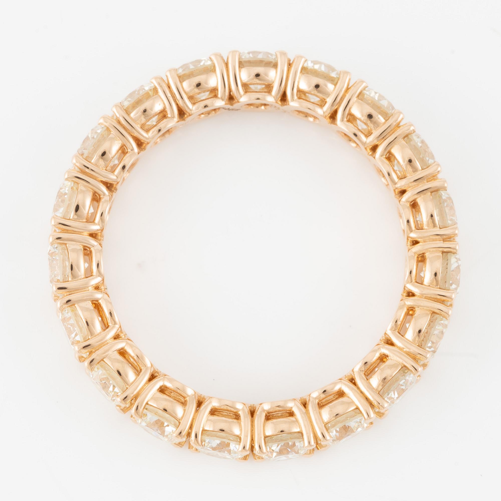 Ring, full eternity with brilliant-cut diamonds.