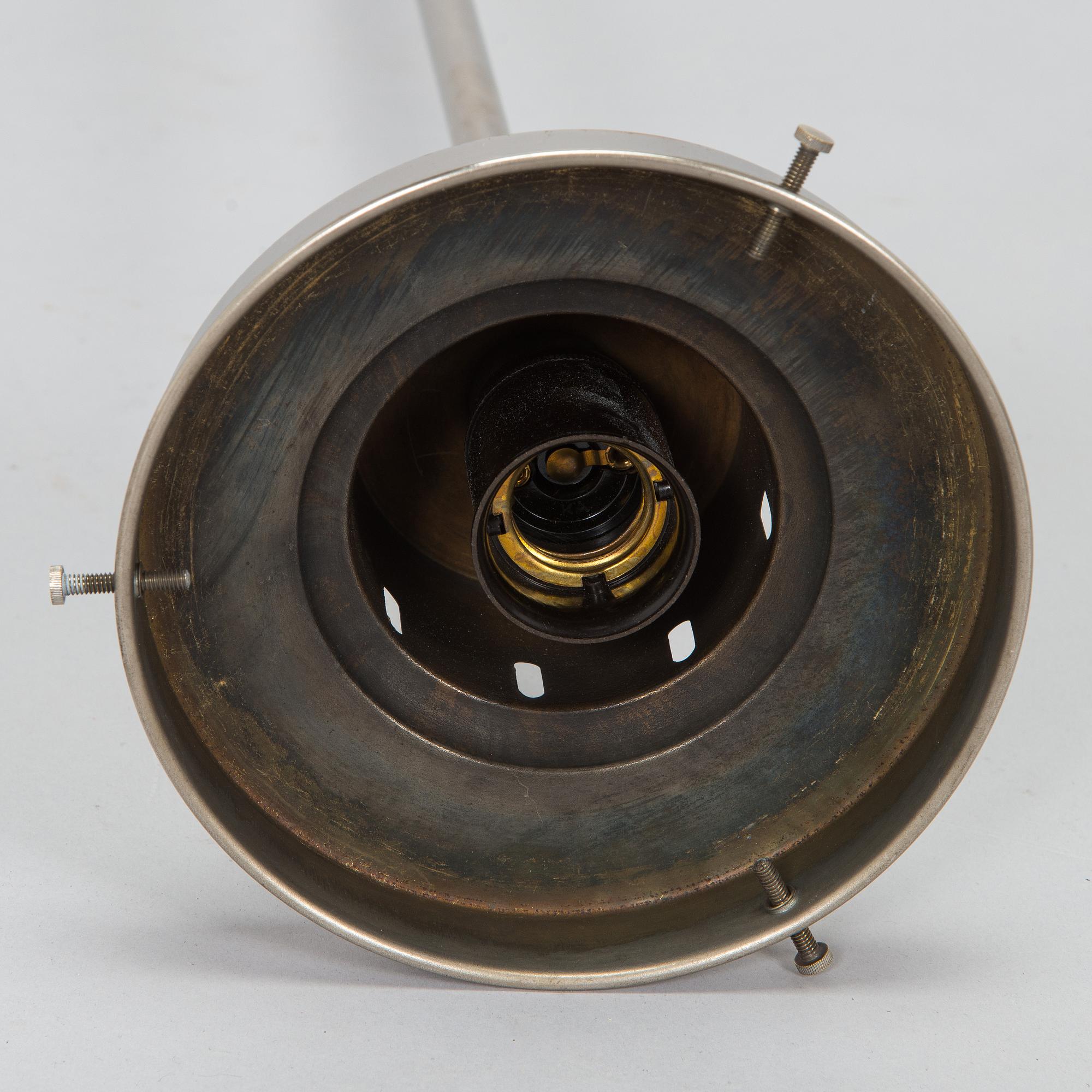 Paavo Tynell, kattovalaisin, malli 2004, Taito 1930-luku.