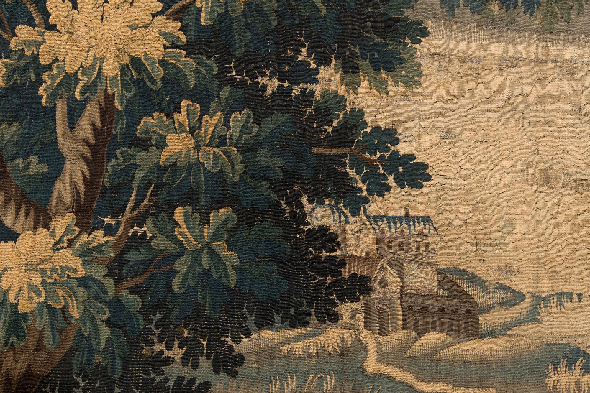 VÄVD TAPET. Gobelängteknik. Verdure. 282 x 167 cm. Flandern omkring 1700.