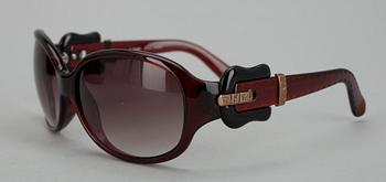 SOLGLASÖGON, Fendi.