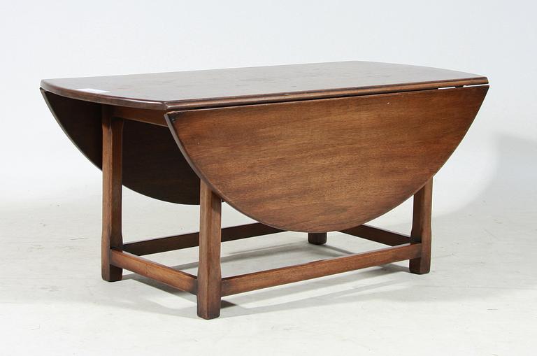 SOFFBORD, engelsk stil, 1900-tal.
