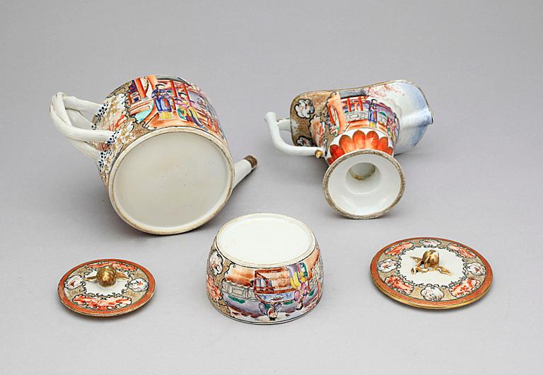 TÉSERVIS, 11 delar, porslin. Qianlong, Kina, troligen 1700-tal.