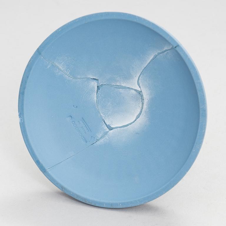WEDGWOOD, Jasperware, 30 delar, England 1900-talets andra hälft.
