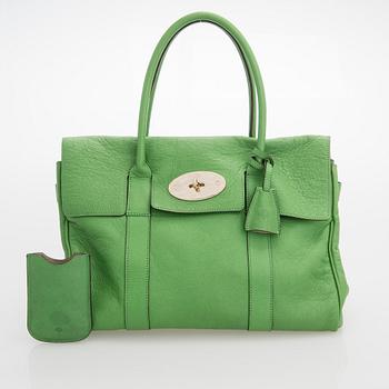 Mulberry, väska "Bayswater" samt telefonfodral.