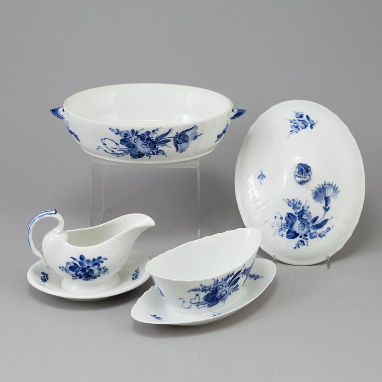 A Royal Copenhagen 'Blå Blomster' coffee and dinner service (78 pieces).