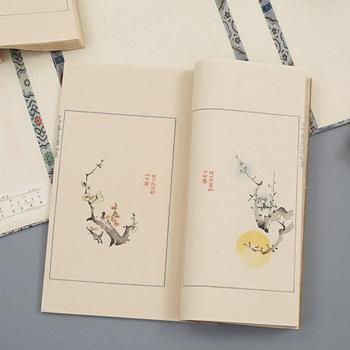 Book, 4 vol, numerously illustrated with woodcuts in colours, "Shi zhu zhai jian pu" by Hu Zhengyan.