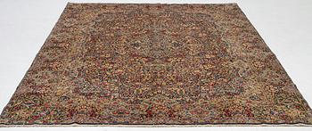 Carpet Kirman, approx. 393 x 286 cm.