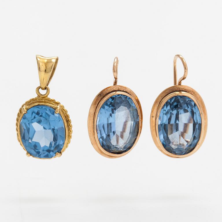 A pair of 14K gold earrings and an 18K gold pendant, both woth synthetic spinels.